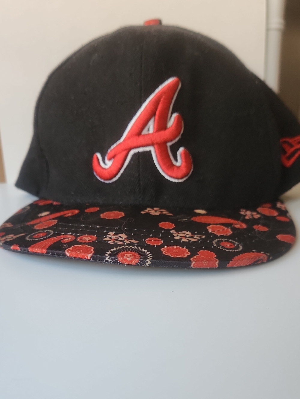 Atlanta Red & Black Snapback Cap